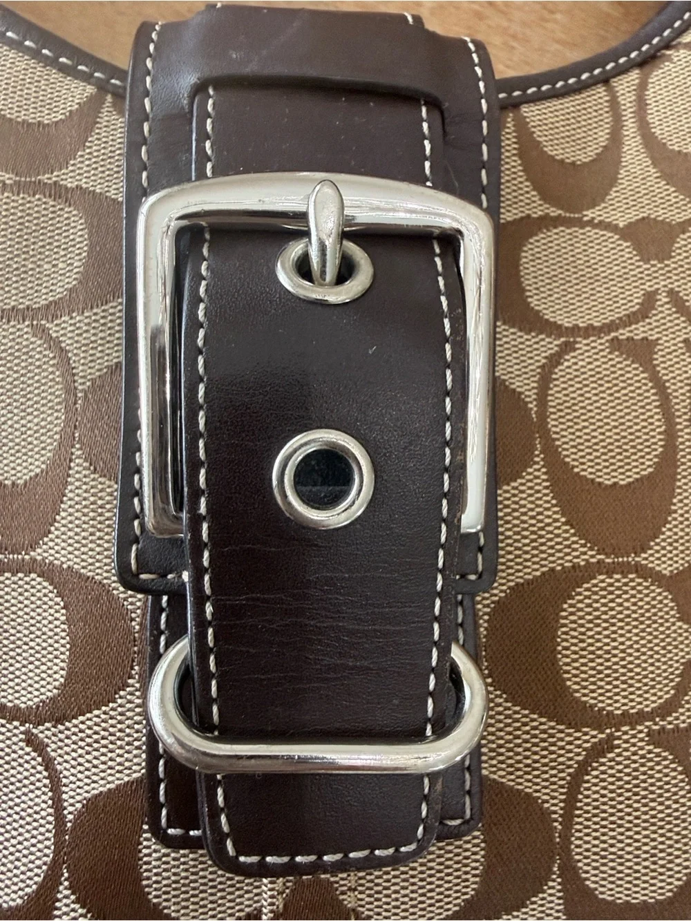 Coach Vintage Y2K Soho Signature Buckle Crescent Hobo Shoulder Bag F06363